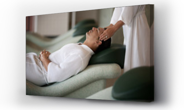 Wizualizacja Obrazu : #134388441 Man having head massage while lying on chaise lounge in a spa