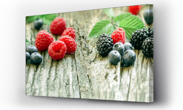 Wizualizacja Obrazu : #142084701 Healthy berry fruit on rustic table - healthy diet with forest fruits, berries
