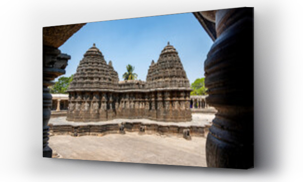 Wizualizacja Obrazu : #1515939043 Hoysala temple in Somanathapura, Karnataka, India with intricate stone carvings