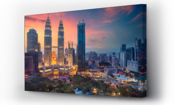 Kuala Lumpur. Obraz krajobrazu miejskiego Kuala Lumpur, Malezja podczas zachodu słońca.