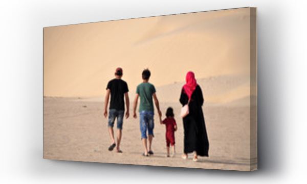 Berberowie na pustyni w Tunezji, mieszka?cy Tunezji