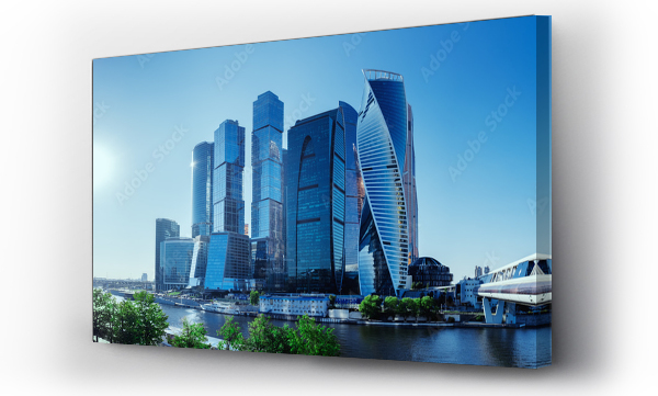 Panoramiczny widok na miasto Moskwa i rzekę Moskwę. Międzynarodowe centrum biznesowe w ciągu dnia