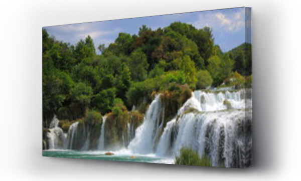 Wodospad Skradinski Buk w Parku Narodowym Krka w Chorwacji.