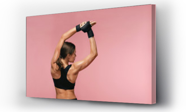 Stretch. Kobieta uprawiająca sport Rozciąganie przed treningiem
