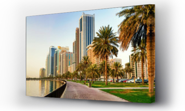 Wizualizacja Obrazu : #235352983 Poranny krajobraz miasta z słońcem w Sharjah. ZEA.