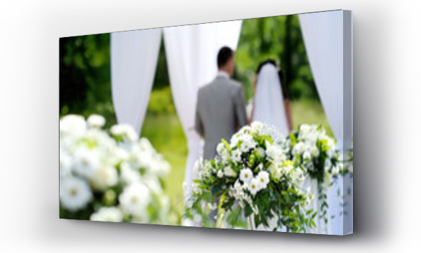 Wizualizacja Obrazu : #24814322 Dekoracje ślubne z białych kwiatów