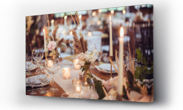 Wizualizacja Obrazu : #249993648 rustykalne dekoracje ślubne z kwiatami i świecami. wystrój bankietu. zdjęcie z miękką ostrością