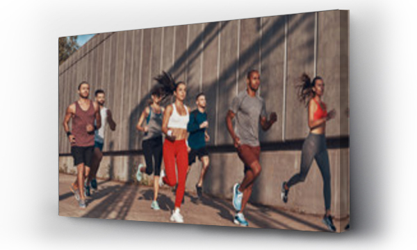 Wizualizacja Obrazu : #281255903 Pełna długość ludzi w odzieży sportowej jogging podczas ćwiczeń na chodniku na zewnątrz