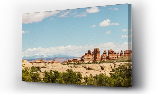 Wizualizacja Obrazu : #343975508 panorama czerwonych skał w Canyonlands w słoneczny dzień