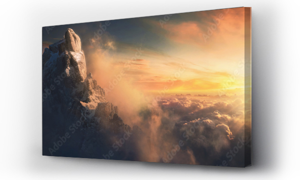 Wizualizacja Obrazu : #355994719 Piękny krajobraz z lotu ptaka szczyt górski o zachodzie słońca ponad chmurami - panoramiczny