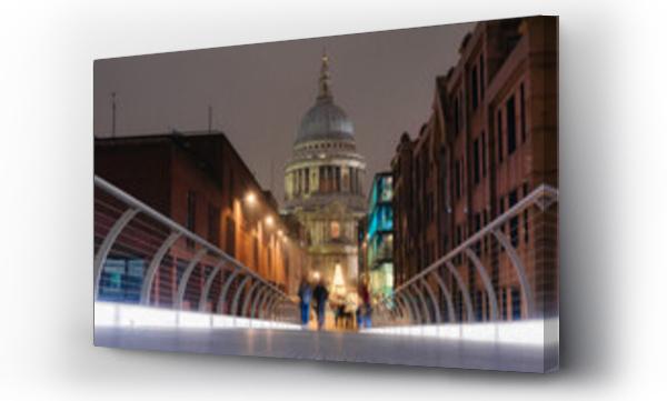 Wizualizacja Obrazu : #402751652 View from the Millennium Bridge of the Saint Paul's Cathedral in the city of London illuminated at dusk