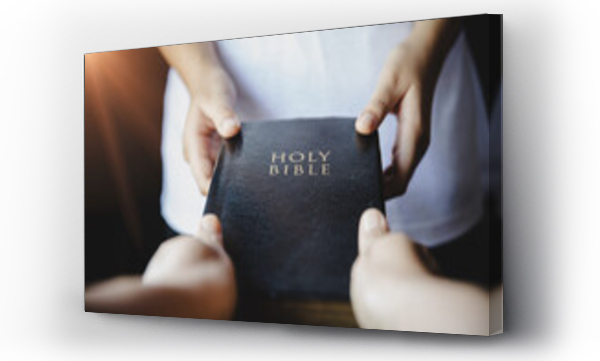 Wizualizacja Obrazu : #432674339 Woman hands giving Bible