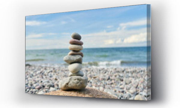 Wizualizacja Obrazu : #437020021 Stein Stapel als Zen Meditation Konzept am Strand