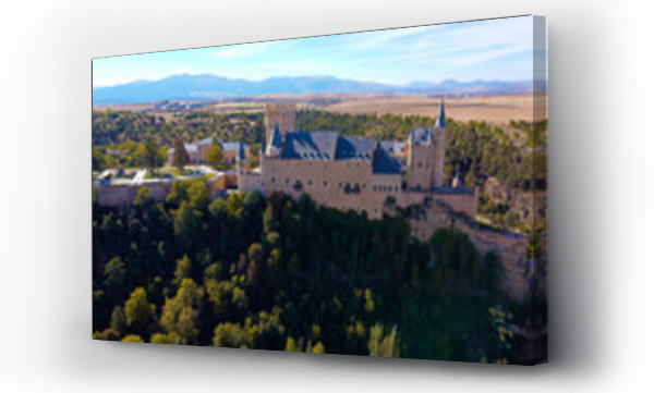 Wizualizacja Obrazu : #460577663 Segovia budynek architektura zabytek miasto
