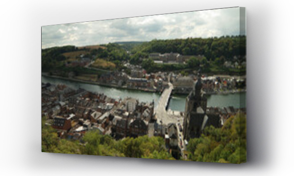 Wizualizacja Obrazu : #462695644 Widok na miasto Dinant i rzeka Moza.