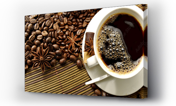 Kawa, kawa rogalik, paryż, wieża eiffla