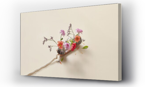 Wizualizacja Obrazu : #493307681 Retro telephone handset with spring flowers