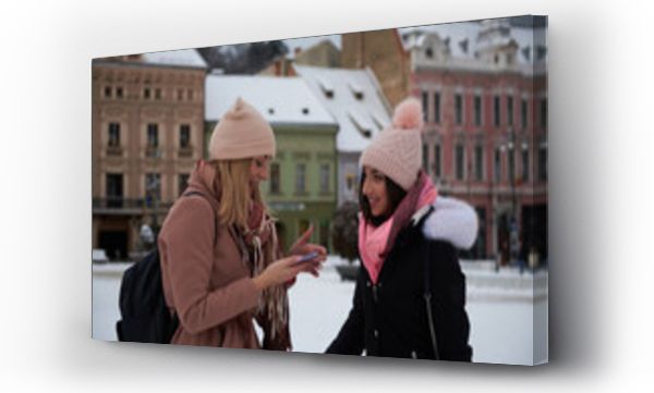 Wizualizacja Obrazu : #504500177 friends chatting at a colorful town plaza