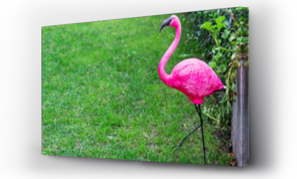 Wizualizacja Obrazu : #506603399 Pink flamingo yard decor