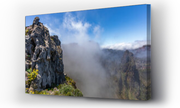 Wizualizacja Obrazu : #510661731 Krajobraz Madery - szlak na Pico Ruivo