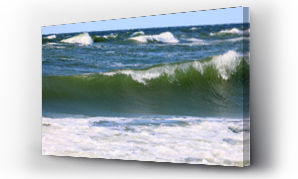Wizualizacja Obrazu : #518939868 Widok na wielkie sztormowe fale morskie latem.