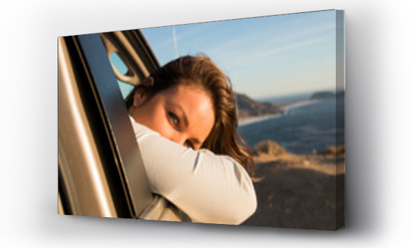 Wizualizacja Obrazu : #529306378 Portrait of woman looking through car window at beach against sky during sunset