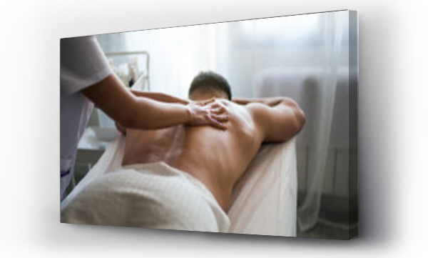 Wizualizacja Obrazu : #568971956 Masseuse massaging client in spa salon