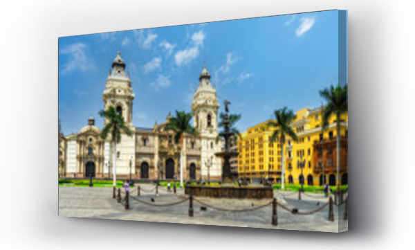Wizualizacja Obrazu : #597996084 Municipal Palace of Lima and fountain in Plaza de Armas, Lima, Peru, South America