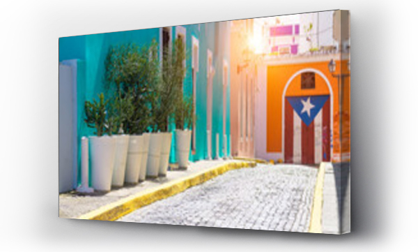 Wizualizacja Obrazu : #617915048 Puerto Rico colorful colonial architecture in historic city center.