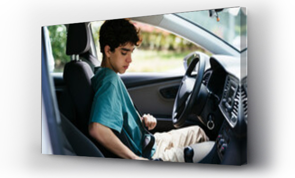 Wizualizacja Obrazu : #620727243 Man fastening seatbelt before his trip by car