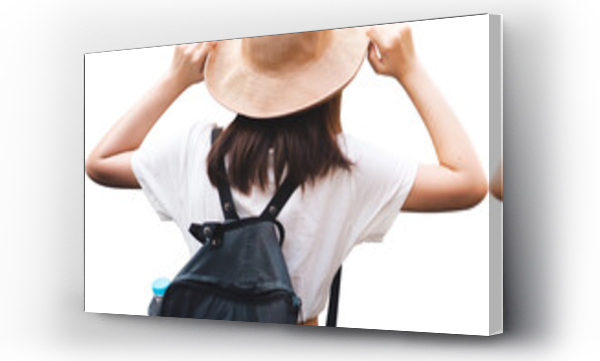 Wizualizacja Obrazu : #665923490 Rear view of young adult traveler woman with hat and backpack isolated transparent background