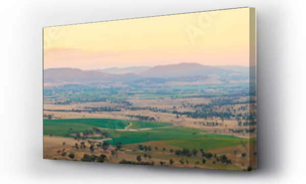 Wizualizacja Obrazu : #669805704 Panorama of country Australia in rural New South Wales with farmland and mountains