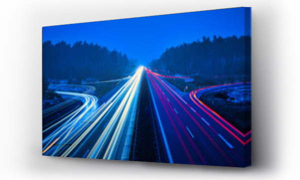Wizualizacja Obrazu : #689777389 Langzeitbelichtung - Autobahn - Strasse - Traffic - Travel - Background - Line - Ecology - Highway - Long Exposure - Motorway - Night Traffic - Light Trails - Winter - Schnee - Nebel  - A13