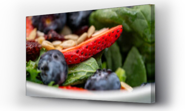 Wizualizacja Obrazu : #697425154 Spinach Salad with Fresh Blueberries and Strawberries
