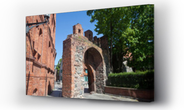 Wizualizacja Obrazu : #758068446 Brama zamkowa - wschodnia, Toru?, Poland