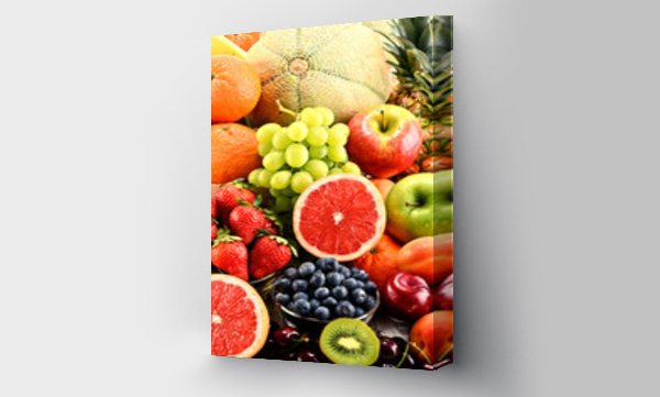 Wizualizacja Obrazu : #93789177 Composition with assorted fruits